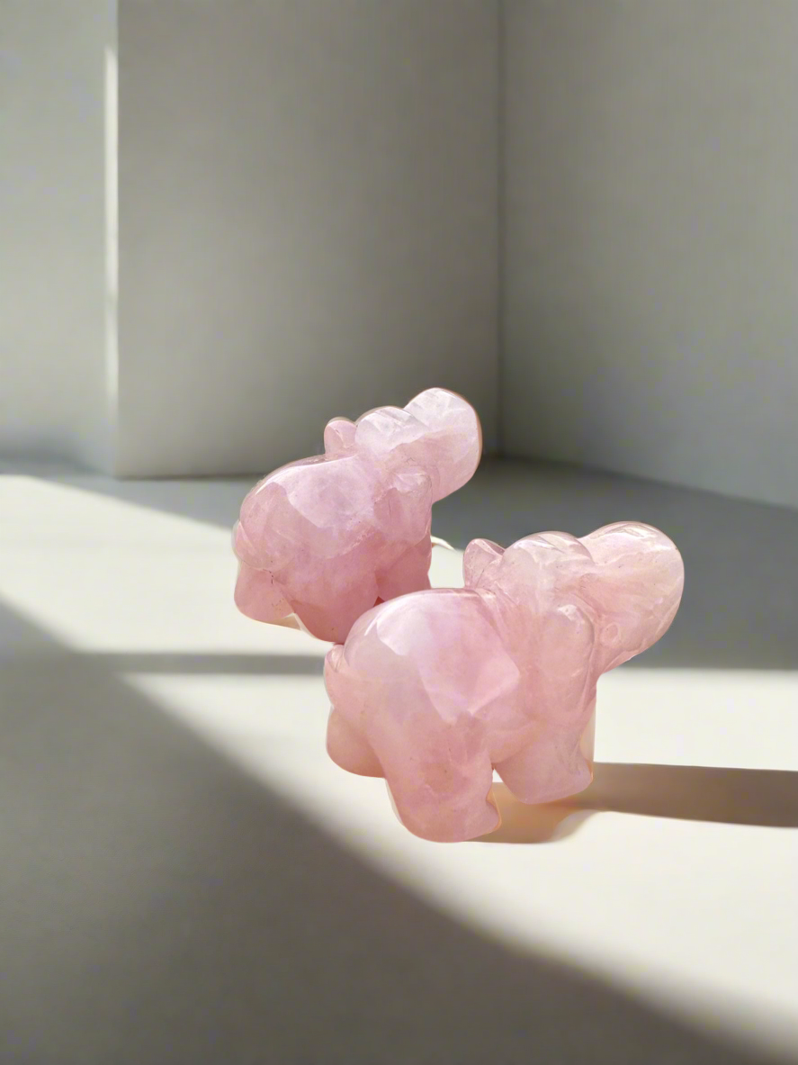 Rose quartz elephant
