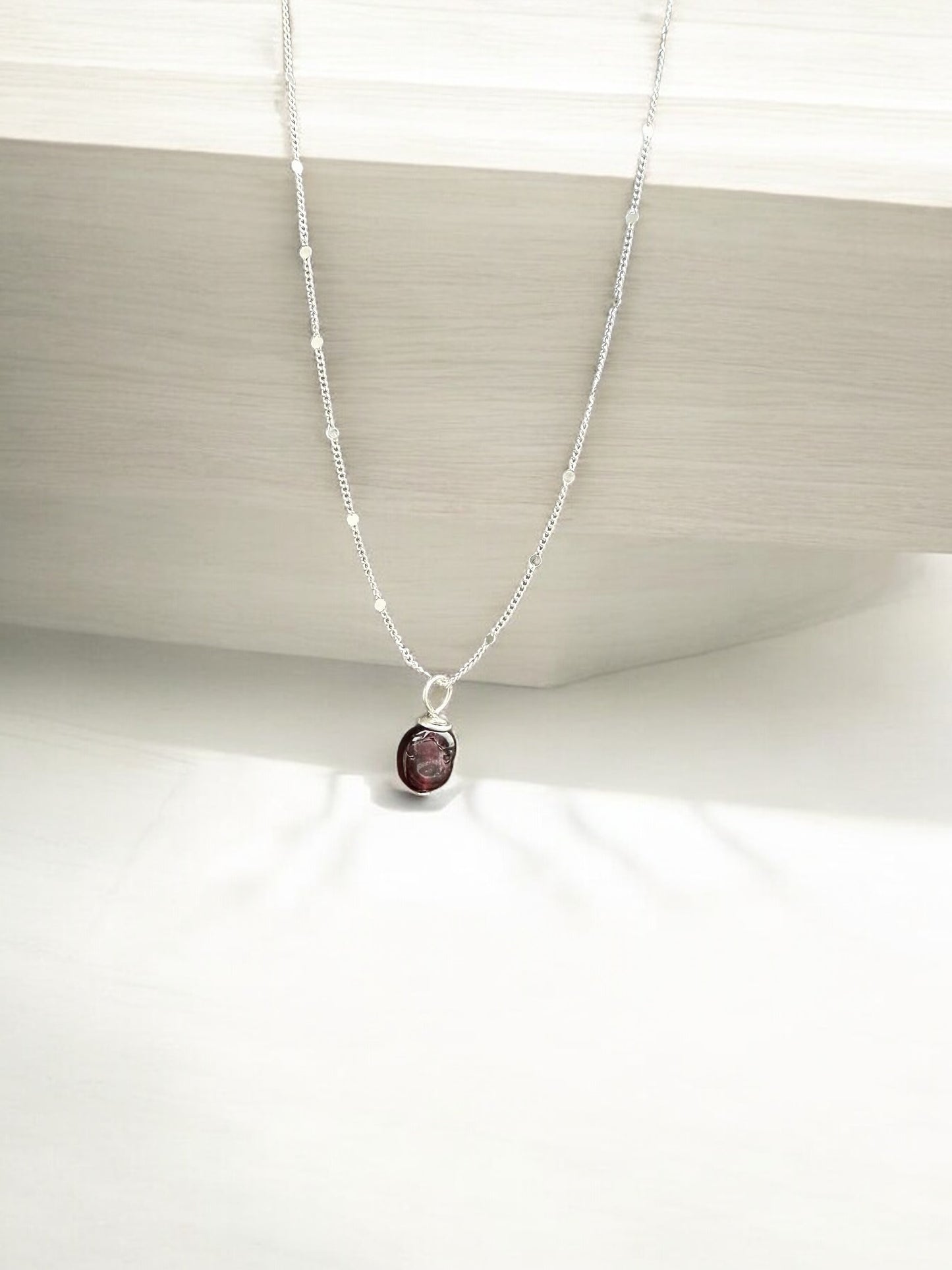 By TBOS - Garnet pendant