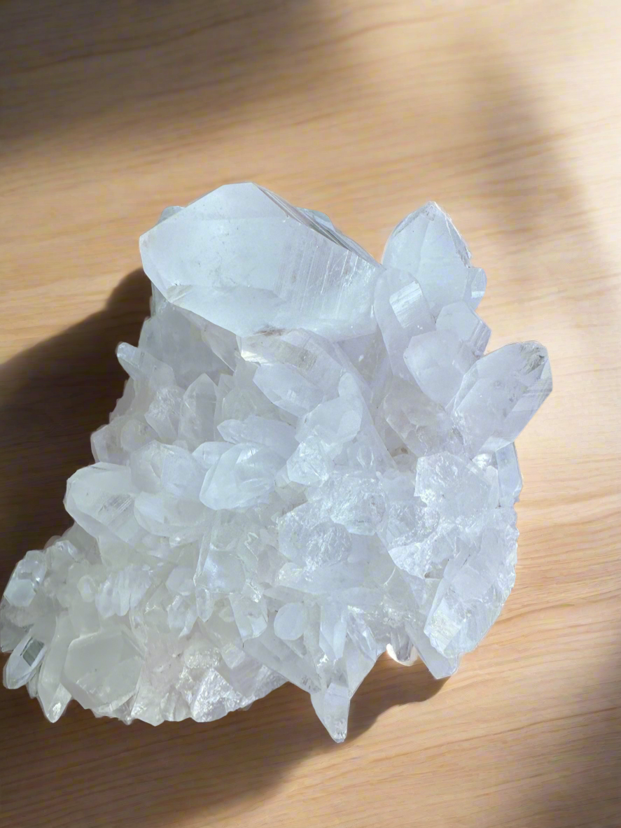 Clear quartz cluster with points