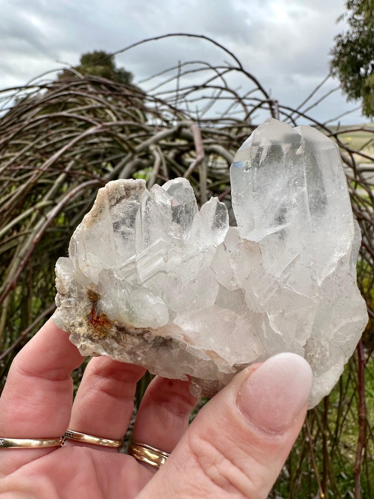Clear quartz point cluster