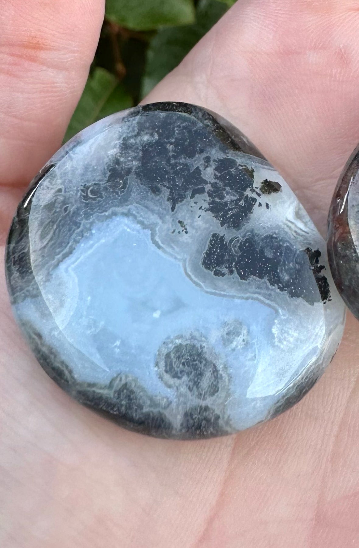 Crazy lace agate Palm stone