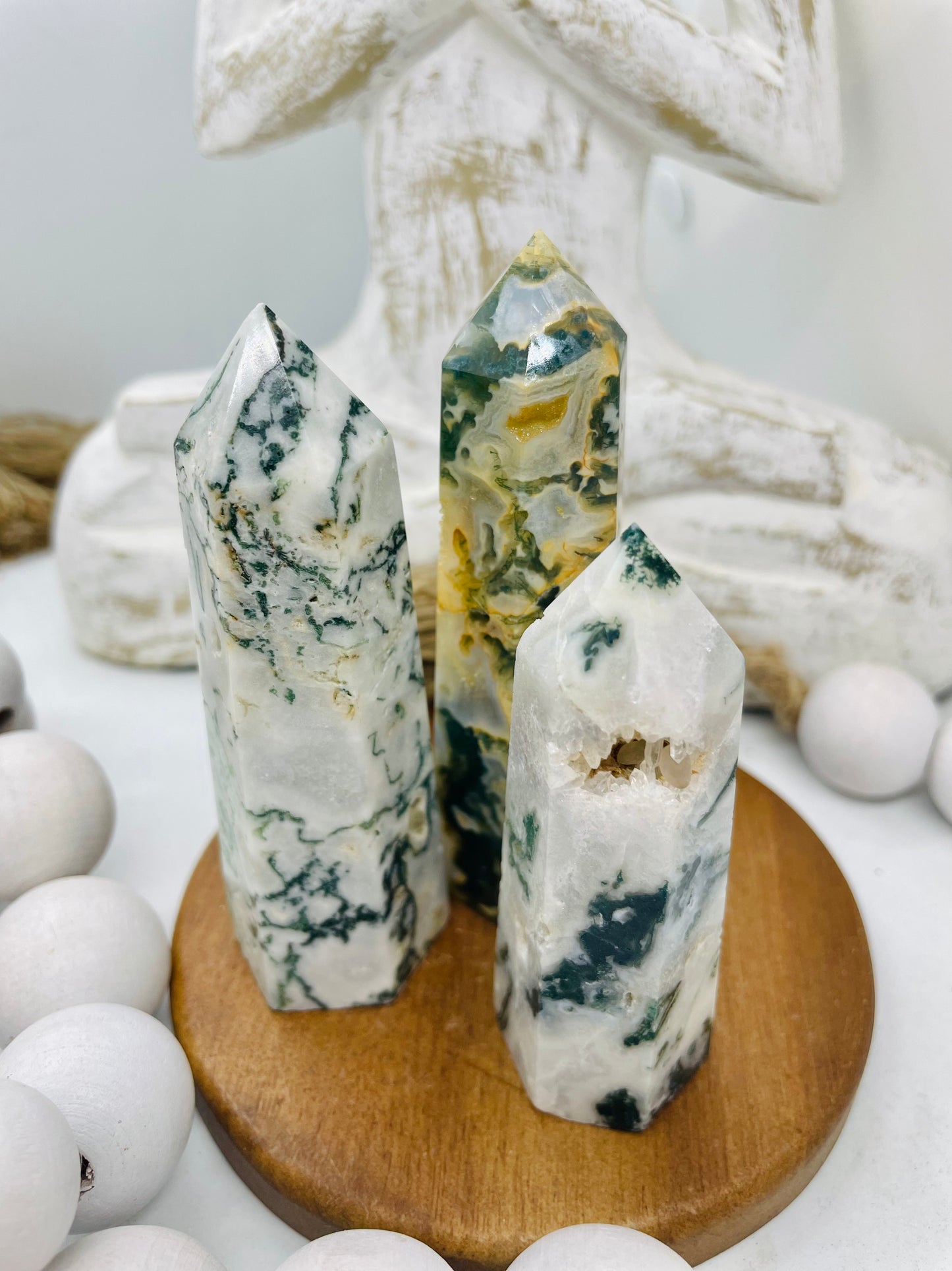 Moss agate points