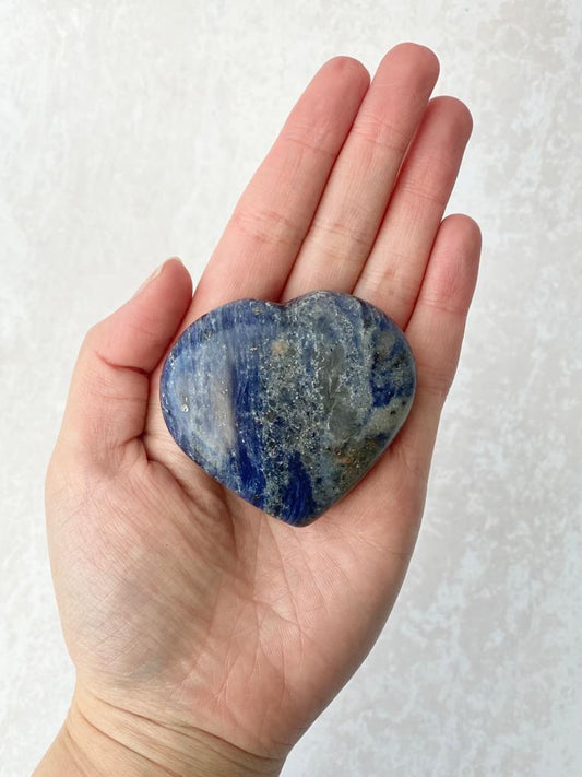 Sodalite heart