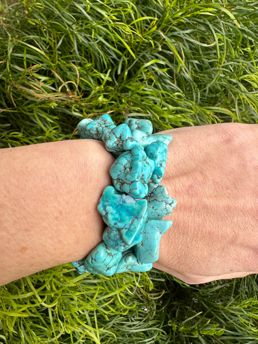 Turquoise howlite chunky bracelet