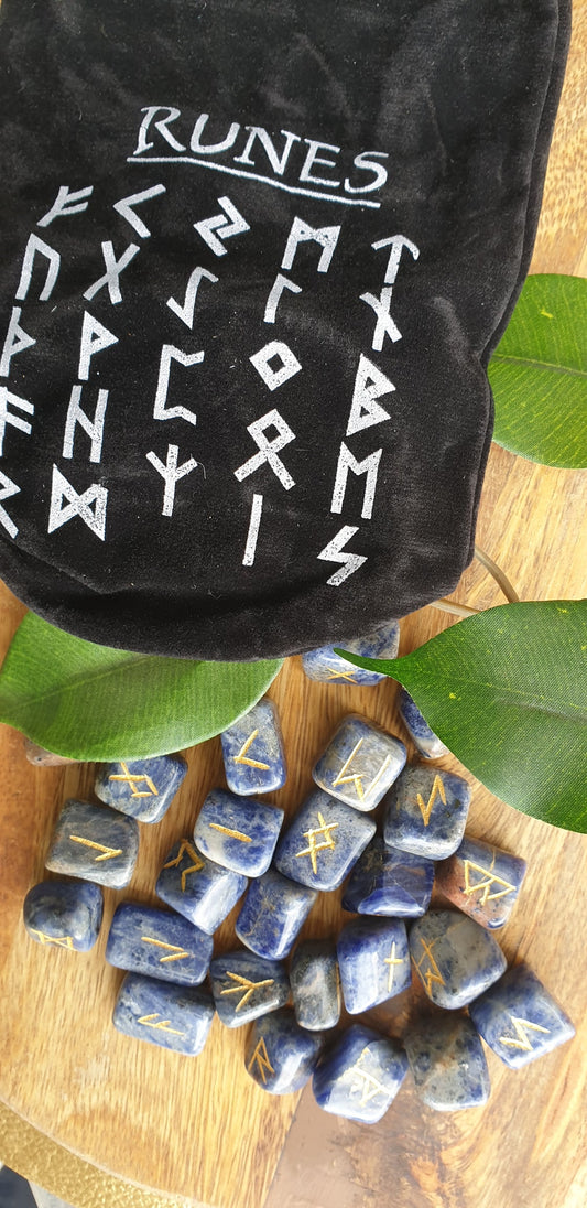 Sodalite runes set