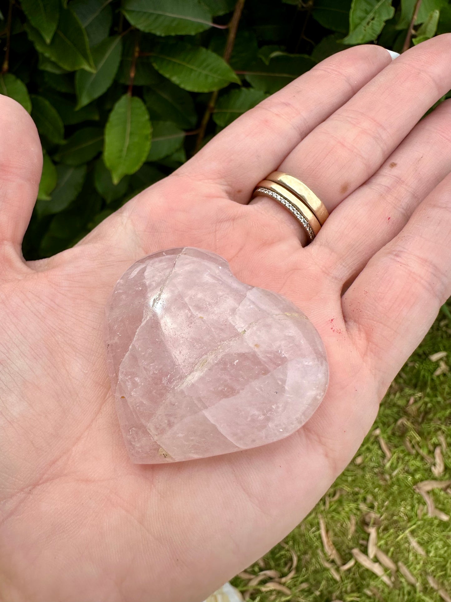 Rose quartz heart