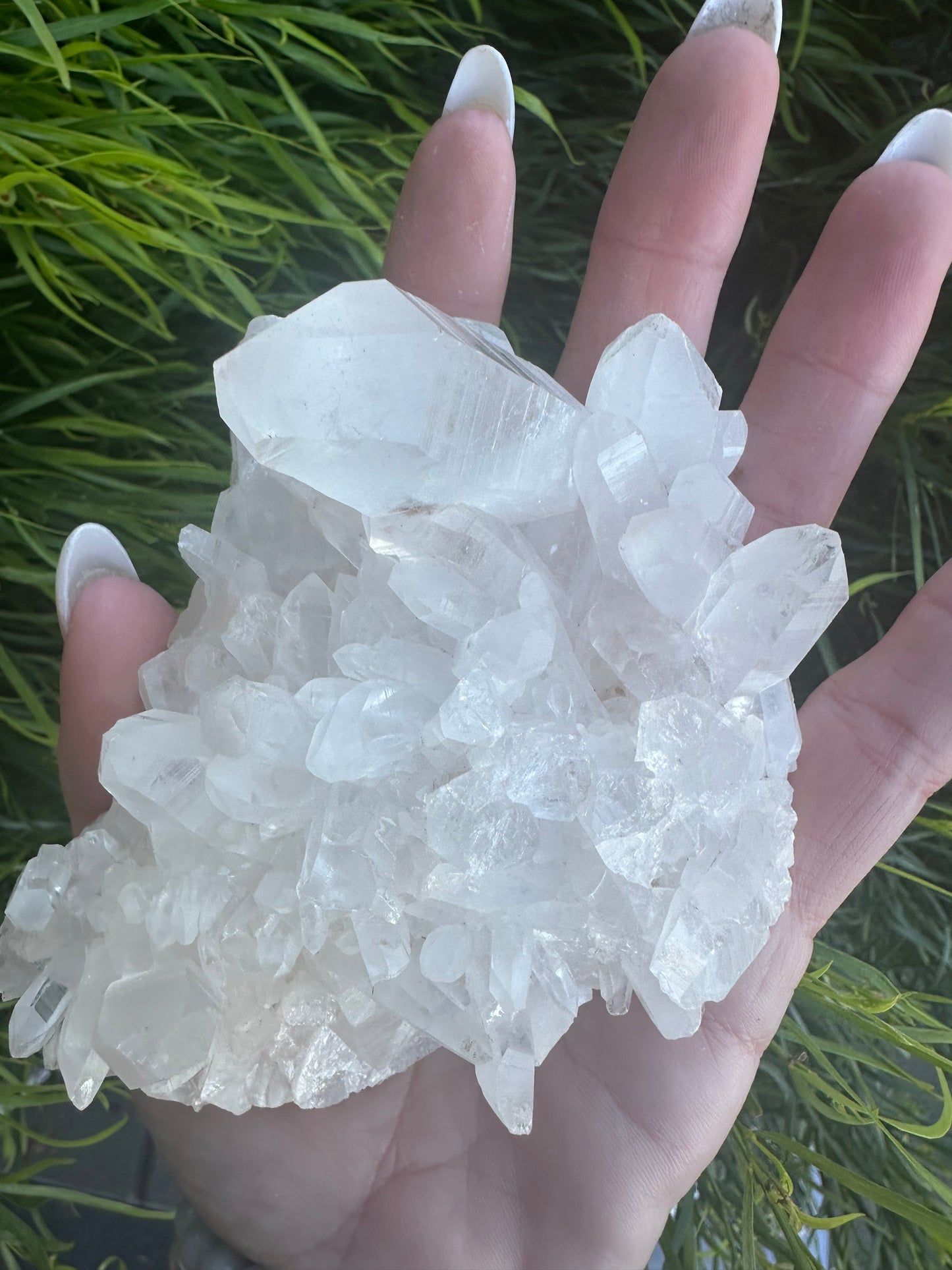 Clear quartz cluster with points