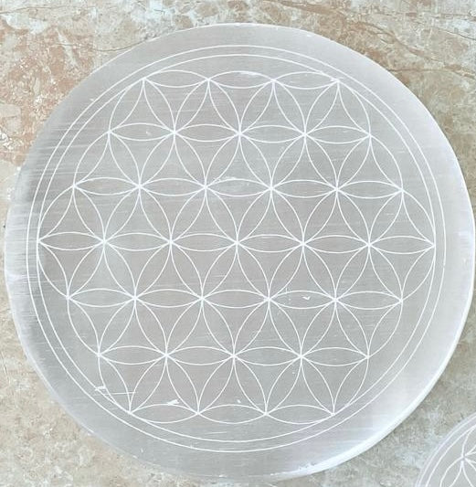 Selenite charging plate