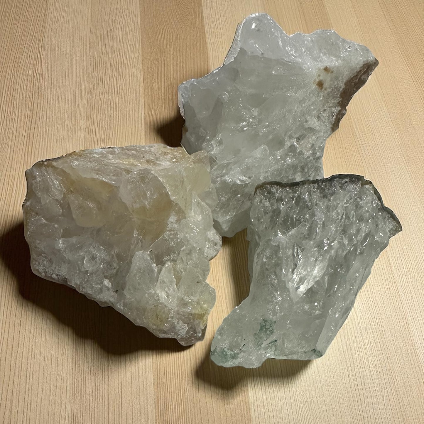 Rock quartz cluster