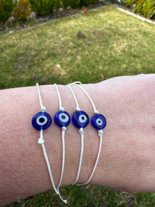 Evil eye bracelet white