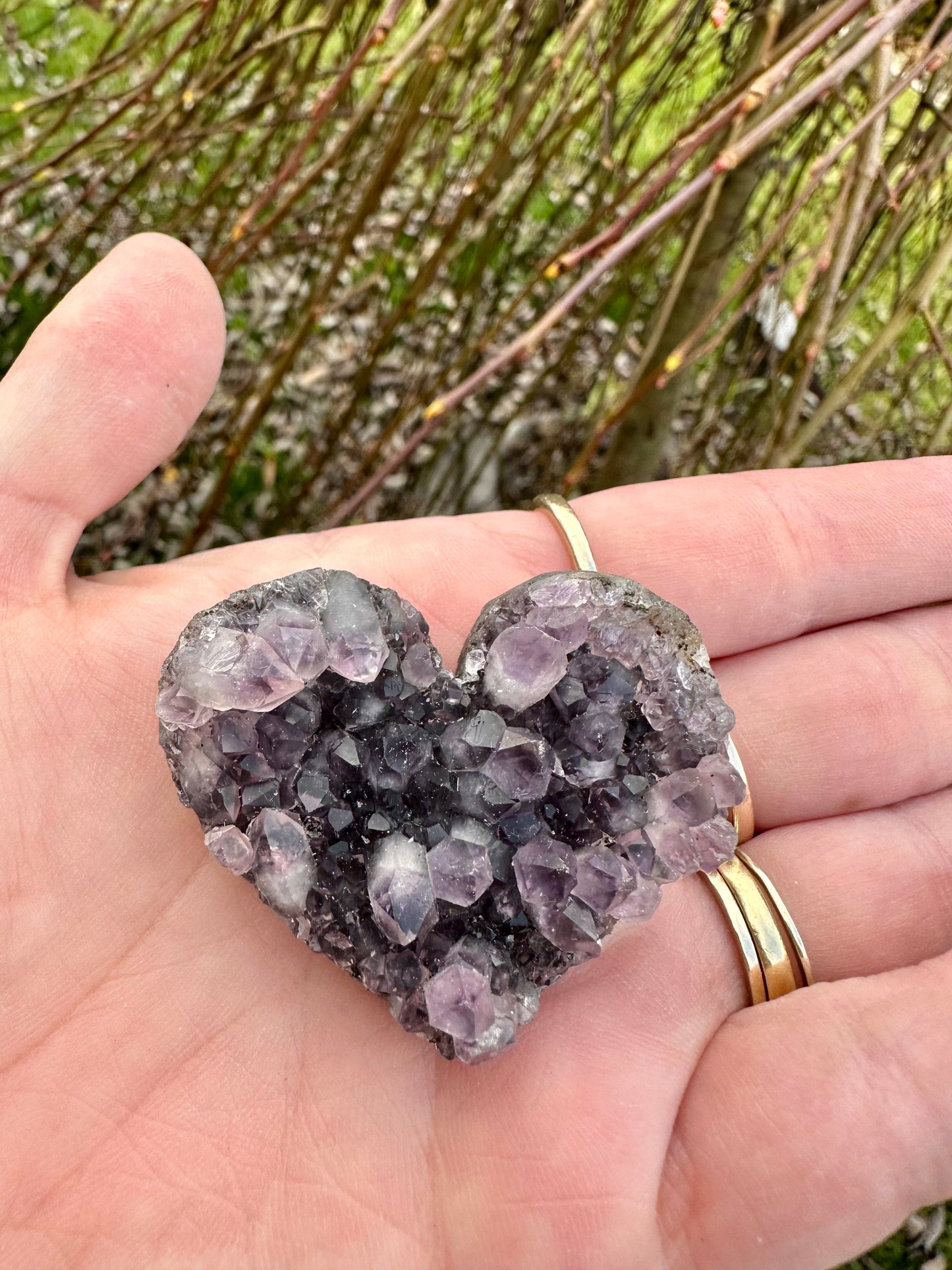 Amethyst heart - medium