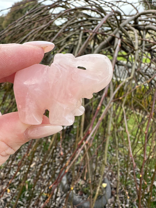 Rose quartz elephant