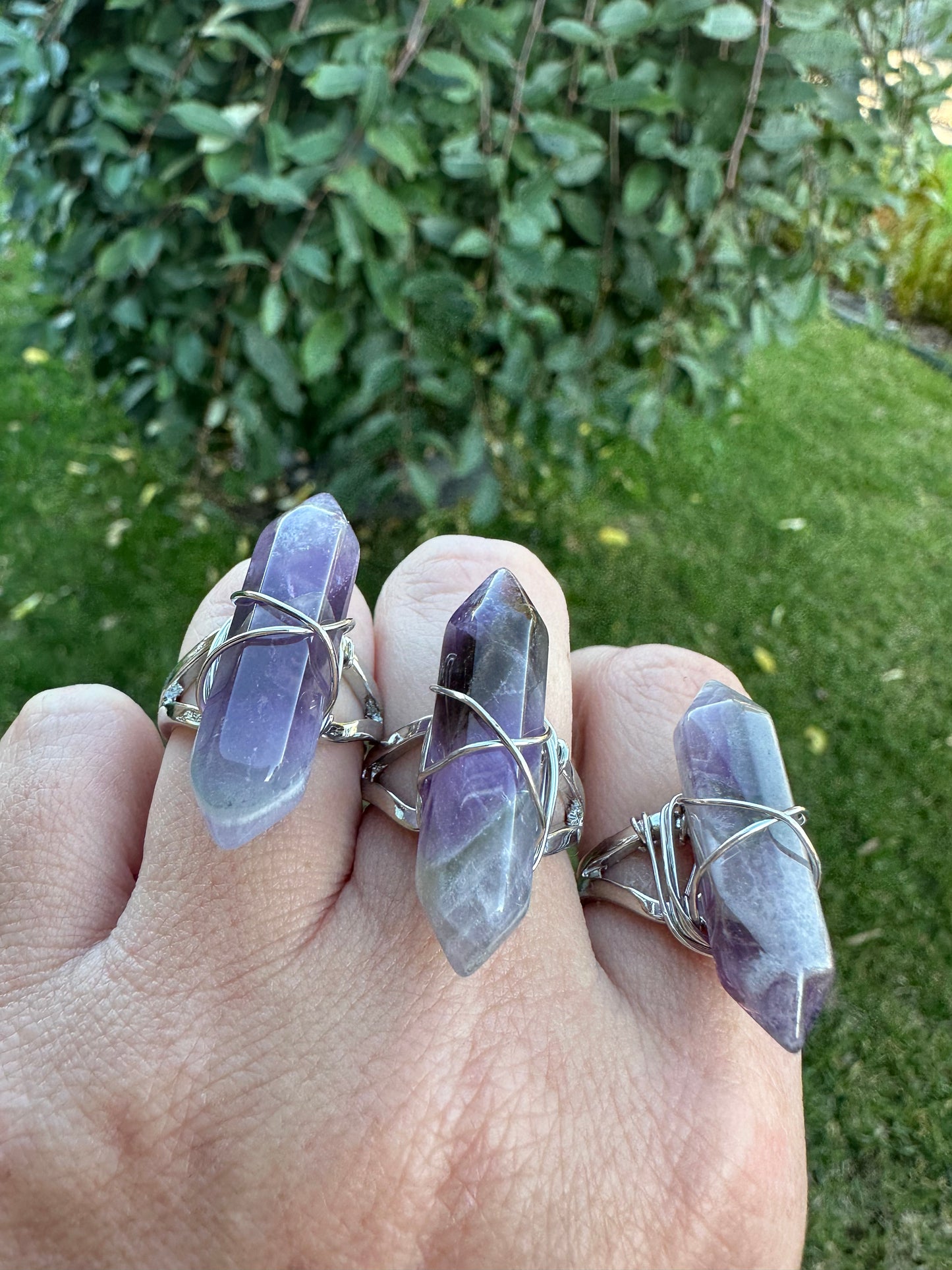 Adjustable amethyst ring