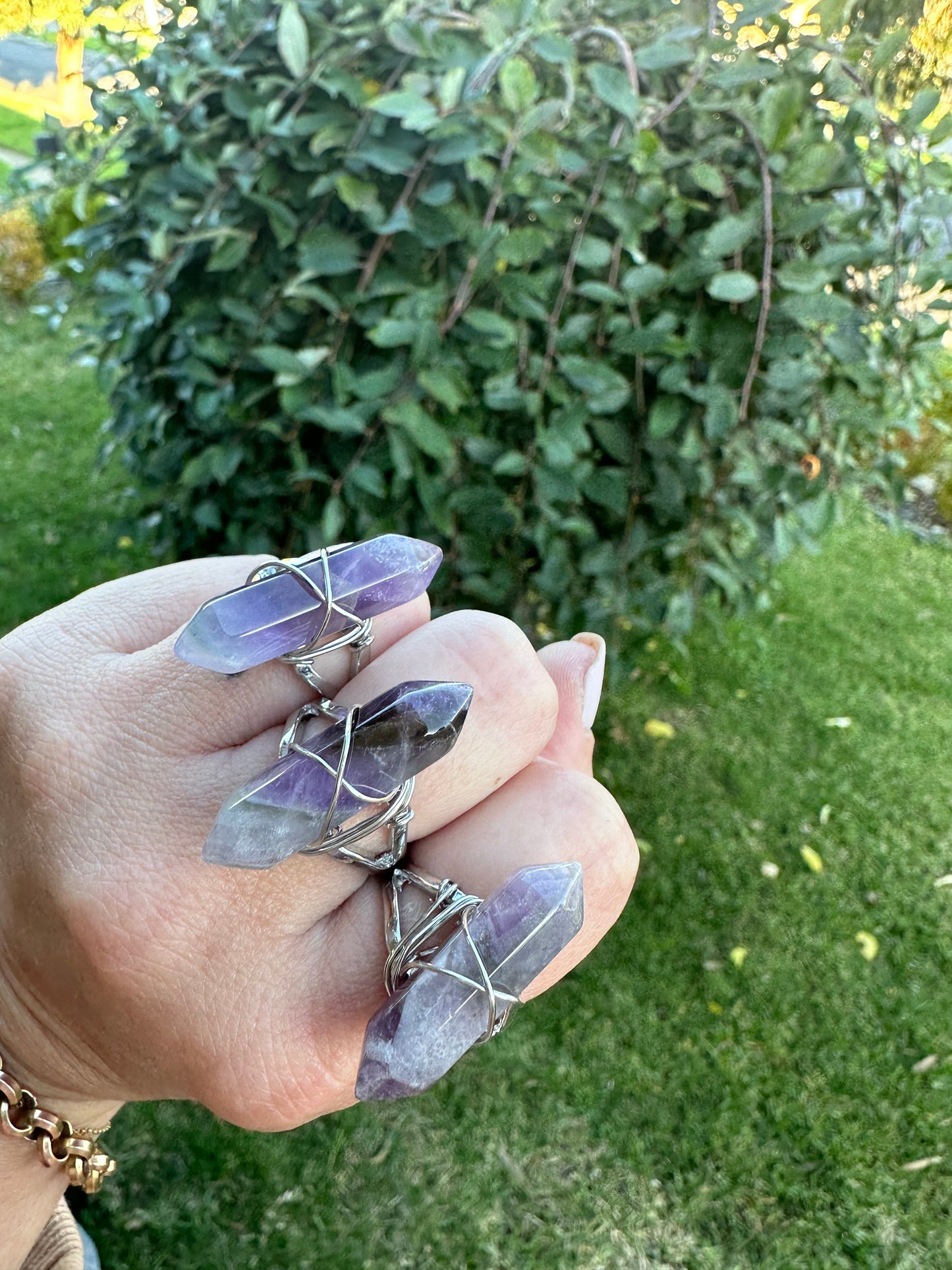 Adjustable amethyst ring