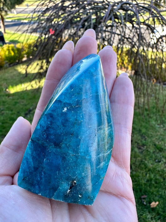 Apatite flame