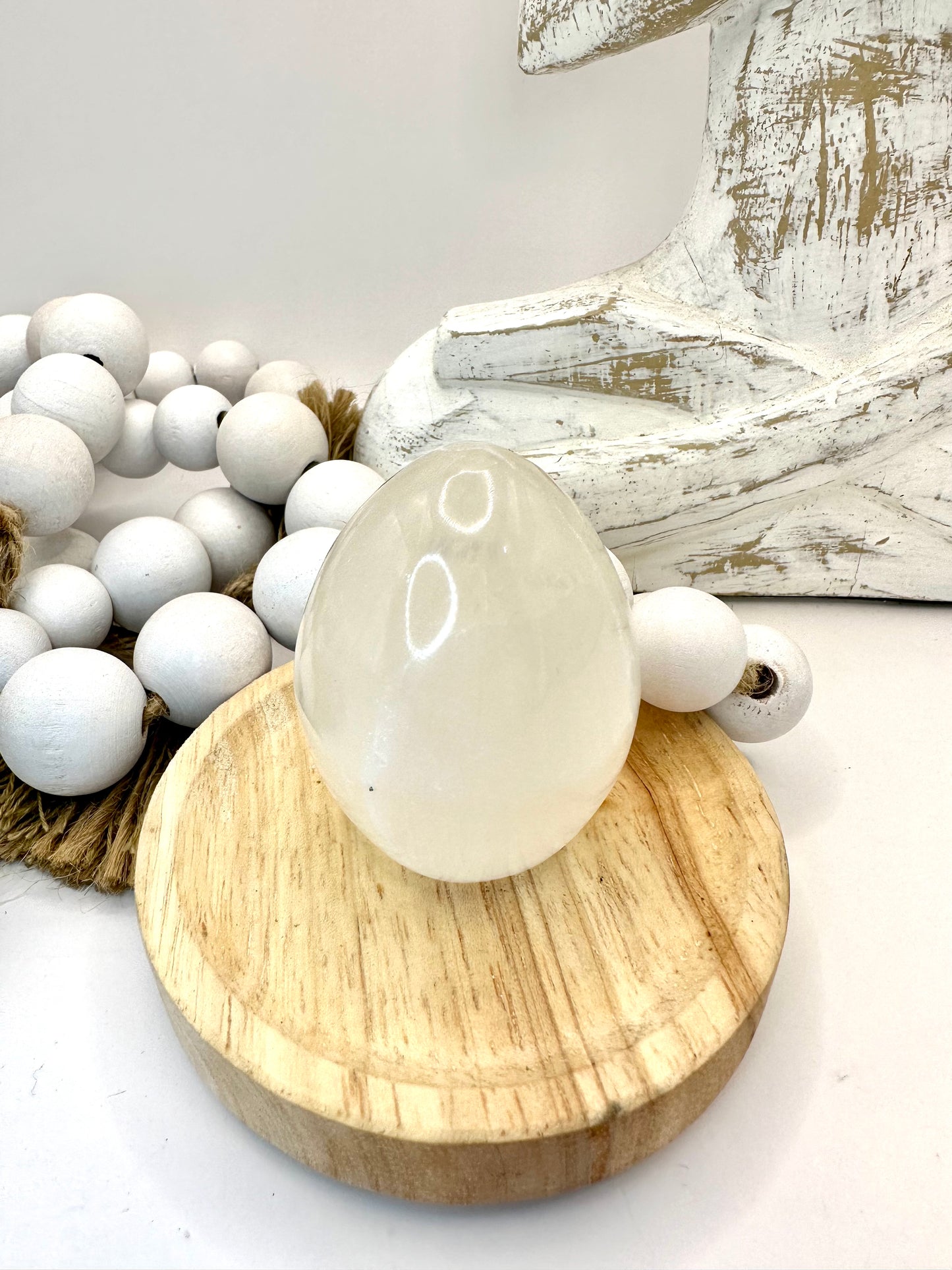 Selenite egg