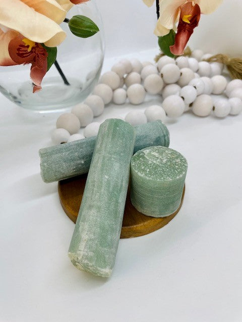 Green aventurine core