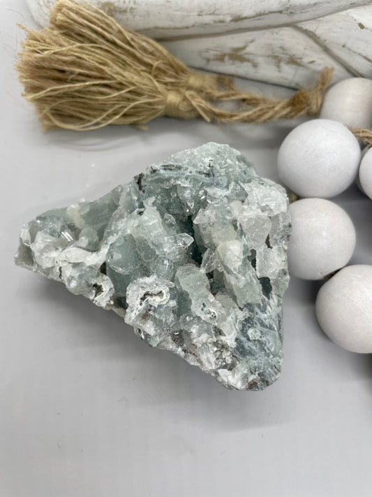 Apophyllite cluster grey