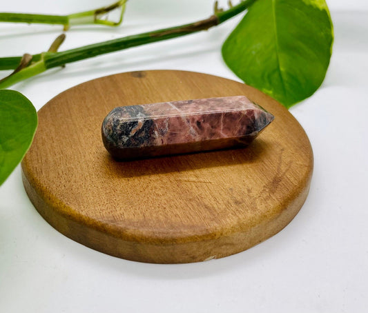 Rhodonite wand